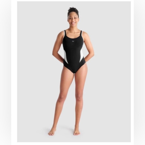 New Arena Women’s  Body lift Swimsuit MAKIMURAX C-CUP size 38 /12 - Picture 6 of 9
